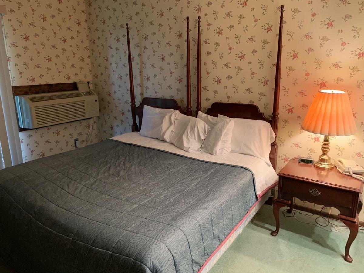 The Lodge Resort Hotel Forest City المظهر الخارجي الصورة